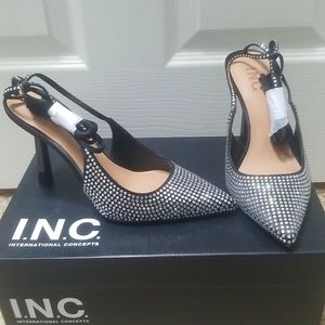 INC Sandaze Ankle-Tie Pumps Size 6 NIB